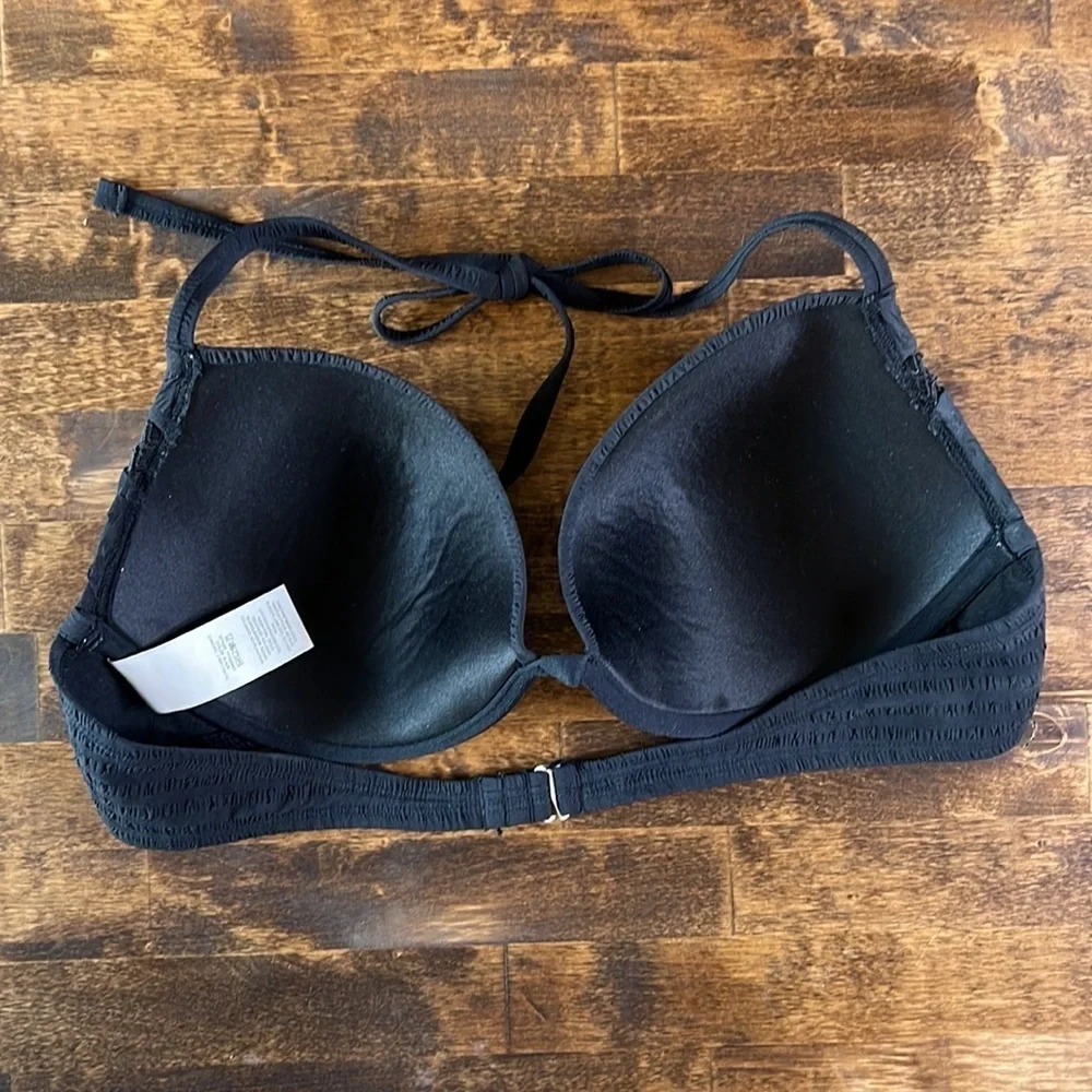 TIME‎ & TRU Solid Black Halter Bikini Top Size Large MINIMALIST BOHO